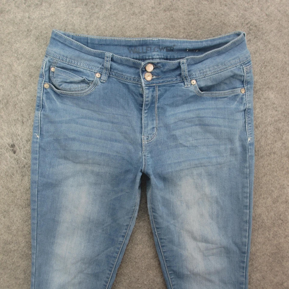 WallFlower 牛仔裤女式 12/13 标准浅蓝色紧身弹力牛仔布 — 第 2/4 张图片