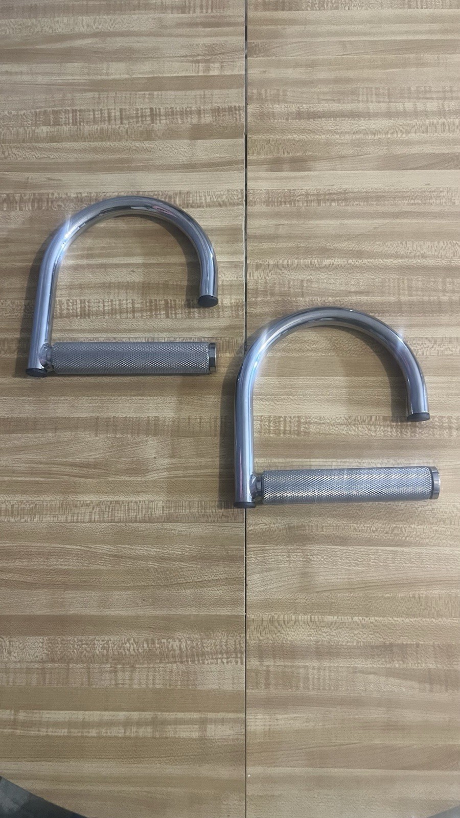 Pull Up Handle With Extra Grip Lot Of 2