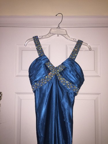 Flirt Maggie Sottero 14" Bust 54" Total Length Hips 15" Waist 12" DAZZLE Dress - Picture 2 of 9