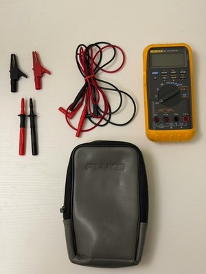 Fluke 787 ProcessMeter W / Soft Case, Leads & Alligator Clips