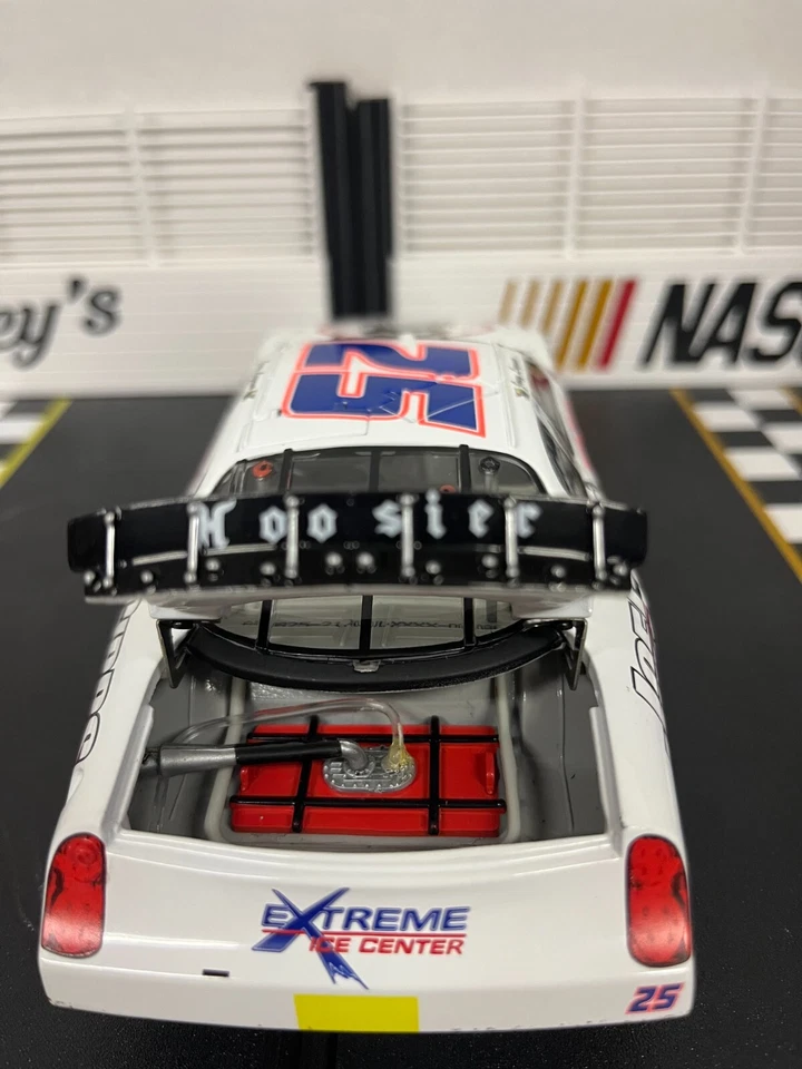 A61-Joey Logano 2008 Joe Gibbs/Gresham & Assoc. Impala SS масштаб 1:24 NASCAR - Изображение 4 из 4