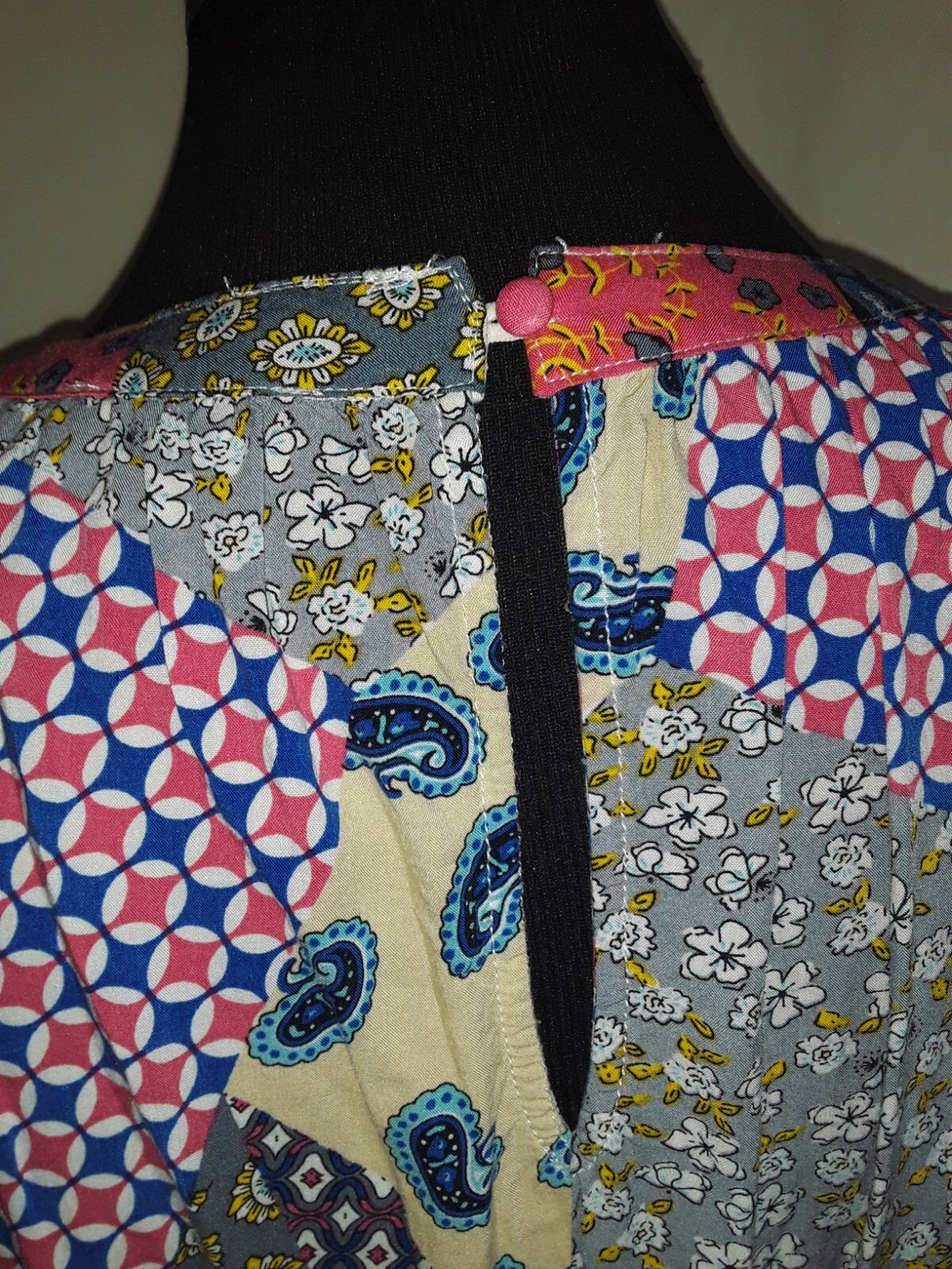 Umgee Patchwork Sleeveless Tunic Blouse Size S Pa… - image 4