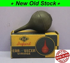Vintage E-Z Products Rubber Infant Ear & Ulcer Syringe in Original Box 1 oz