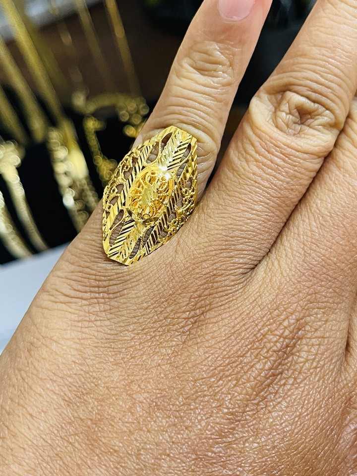 22K Saudi 916 Yellow Real UAE Gold Women’s Ring FITS 5.56” 3.13grams