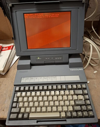 Toshiba T3100 Laptop