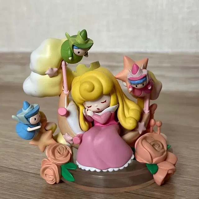 Disney Princess Figure Set Aurora Belle Mulan Ariel Unopened