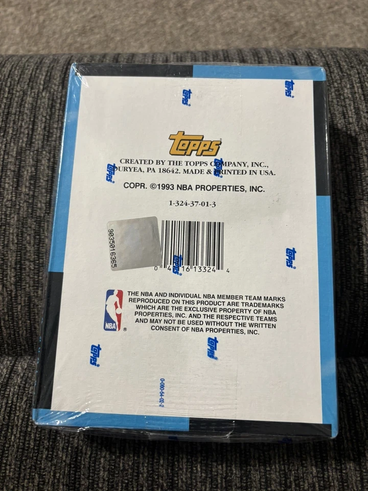 1992-93 Topps Archives NBA Basketball Rookies 1981-1991 Factory Sealed Box - Image 2 of 3