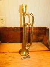 Vintage CONN US Regulation Made in USA BRASS BUGLE Turned into a LAMP not workin