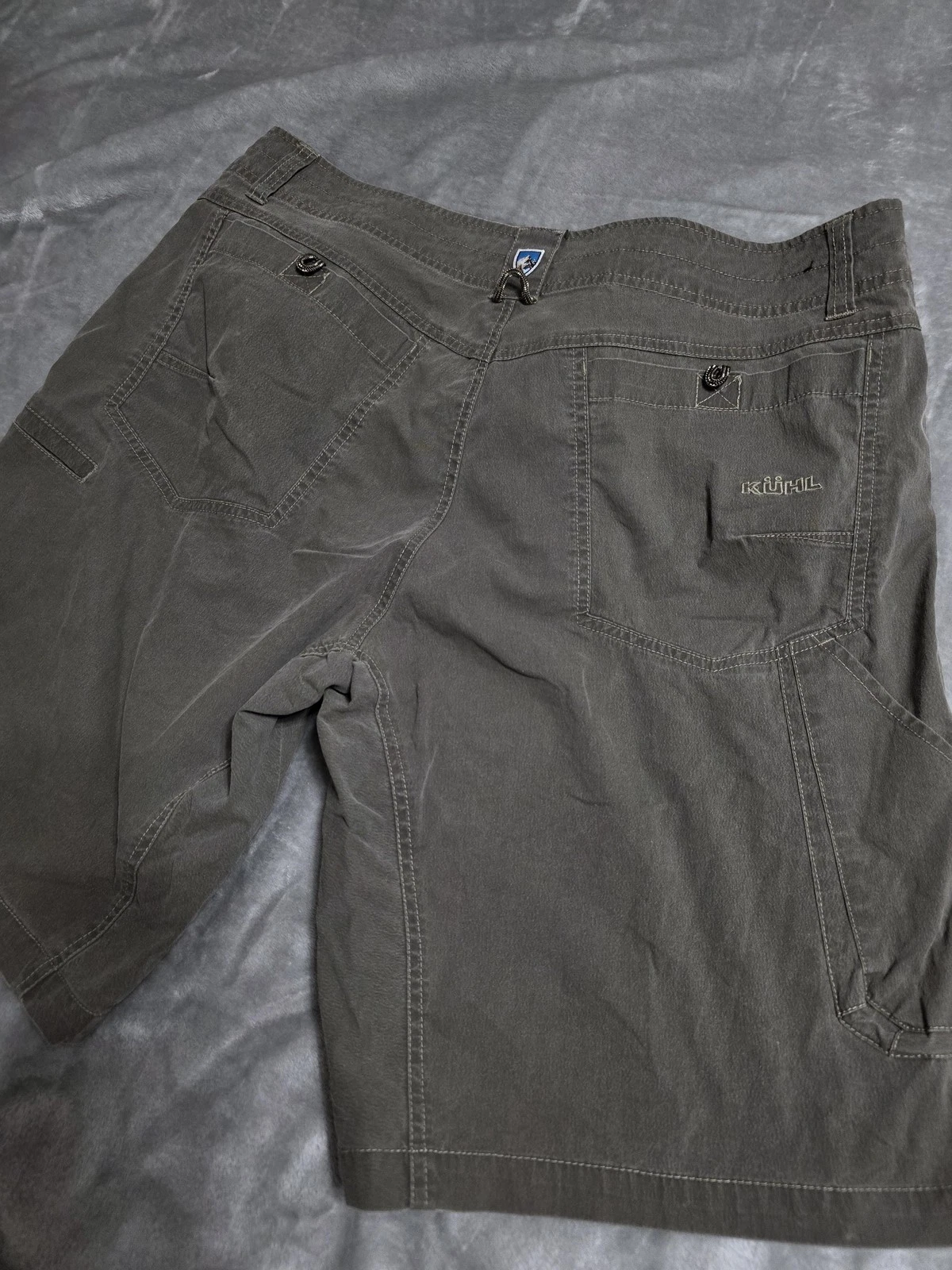 Kuhl Shorts Mens 40 Beige Cargo Canvas Stretch Outdoor Hiking Travel Pockets
