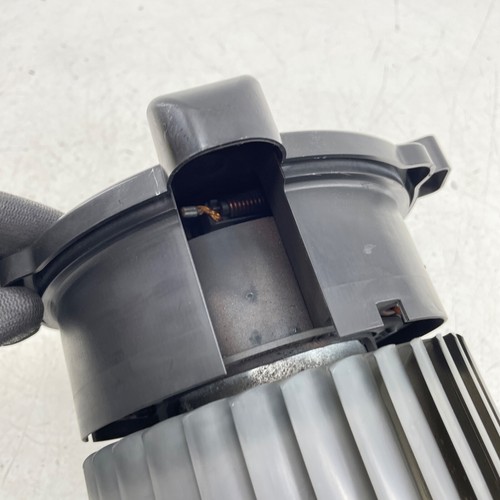 VENTILADOR MOTOR SOPLADOR CALENTADOR MITSUBISHI COLT CZ2 MF016070 1.3 GASOLINA 4A90 08-13 - Imagen 10 de 13