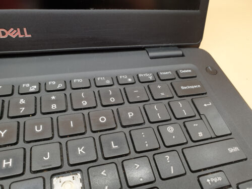 Dell Latitude 3400 14" i3-8145u 2.3ghz 8gb ram 128gb ssd,Win 11 Pro,SL19 - Picture 3 of 19