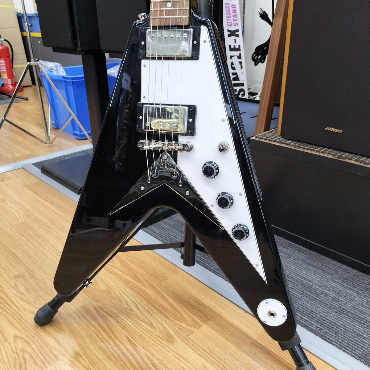 EPIPHONE FLYING V /EBONY Electric Guitar #28935 | eBay EPIPHONE FLYING V /EBONY Electric Guitar #28935 | eBay