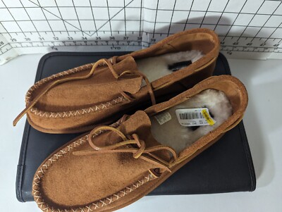 NEW-Mens Size 8 Manitobah Mukluks Moccasin Cabin Loafer Fur  display picture 2
