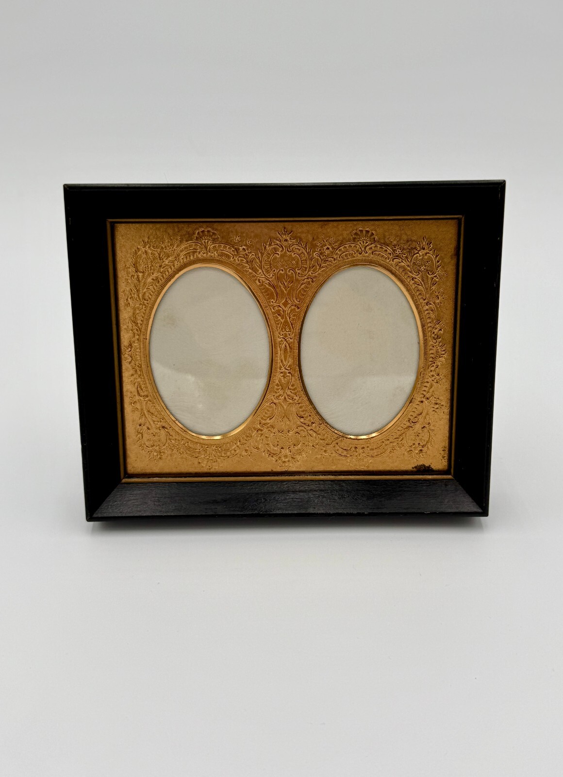 Vintage Black Wood and Gold Etched Metal Matting Double Oval Silhouette Frame