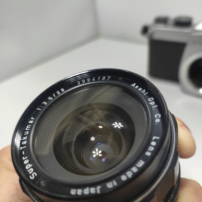 Asahi Pentax Spotmatic SP 1000 with Super Takumar 28mm F3.5 Lens