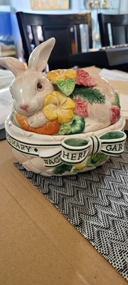 Fitz and Floyd Herb Garden Rabbit Covered Dish