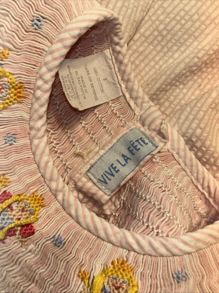 Vive la Fete Smocked Princess Bishop Dress Size 3T - Image 4 of 4
