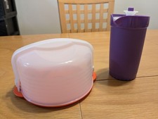 TUPPERWARE Toys Kids Mini Party Cake Carrier And Mini Purple Pitcher
