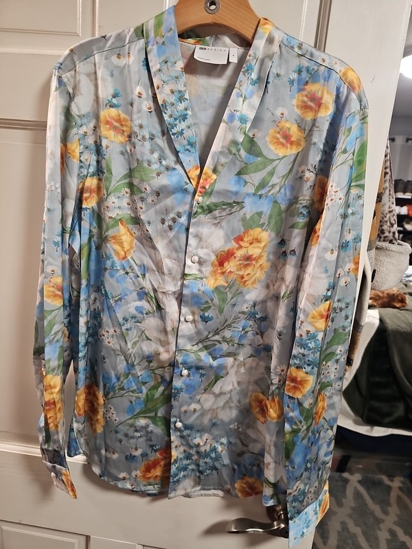 Asos Blue Floral Button Down Shirt Womens Medium-NWOT-FAST SHIPPING