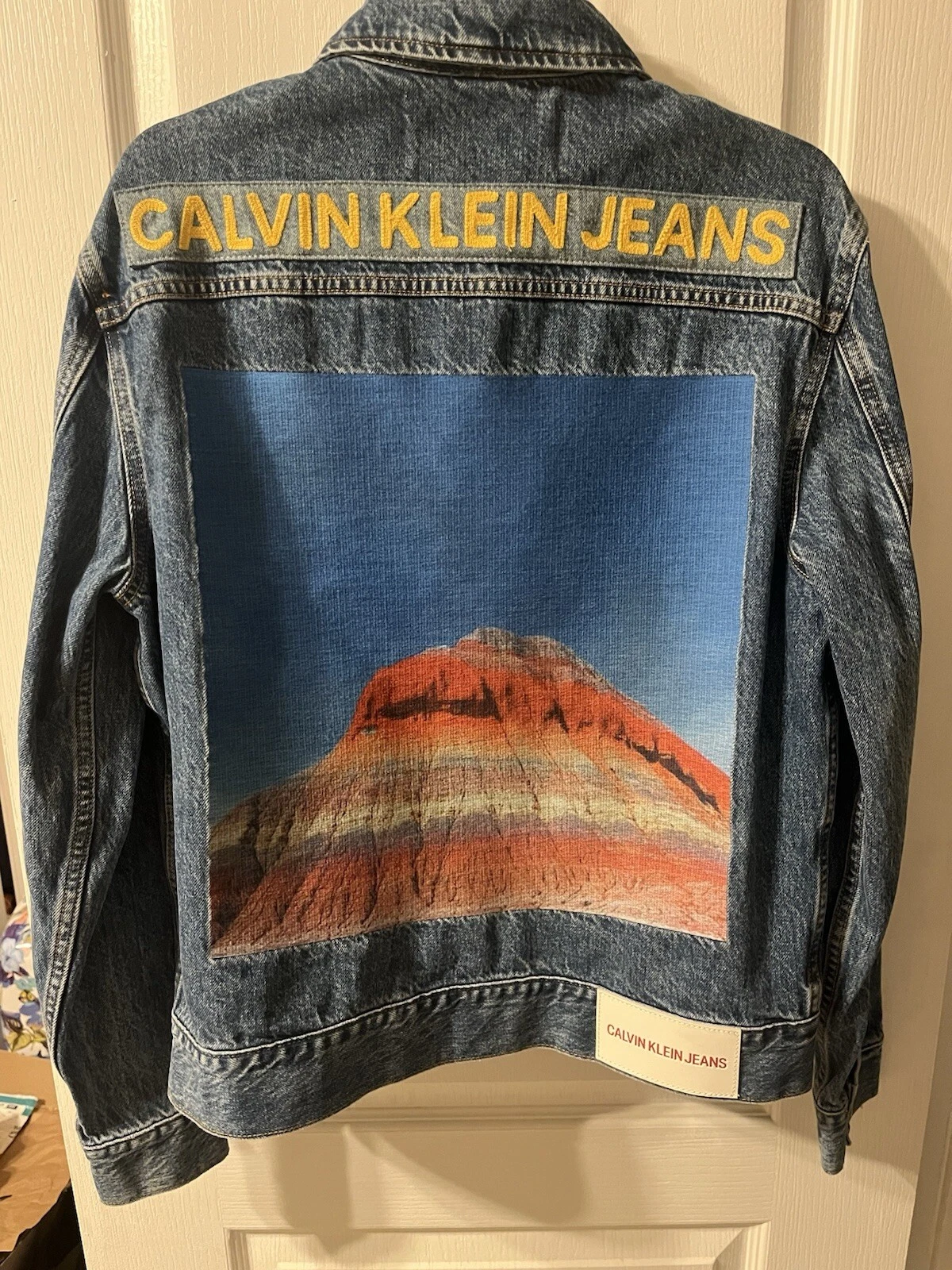 Veste en jean délavé Calvin Klein bleu clair moyen camionneur suprême