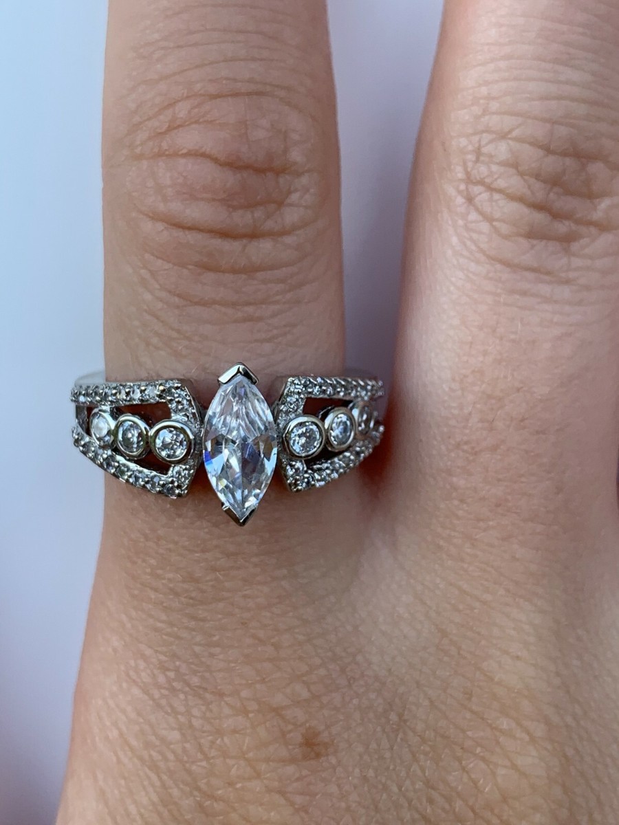 Gorgeous Marquise Clear CZ Round CZ Split Shoulder 925 Silver