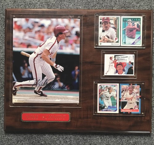 Mike Schmidt NBL Signed 8 x 10 & 5 Baseball Cards Wood Plaque - Picture 1 of 12