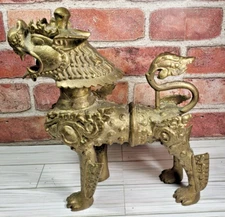 Vintage Metal Bronze Foo Fu Dog Sculpture Tibetan Chinese Guardian Lion Heavy