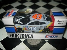 IC42B ACTION 2021 1/64 ERIK JONES AIR FORCE CAMARO ZL1