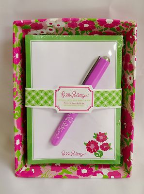 Lilly Pulitzer Catchall with Note Sheets and Pen Featured in Garden by the Sea