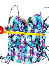 Love your assets by Sara Blakely spanx  Wash Pushup tankini top swim size S.