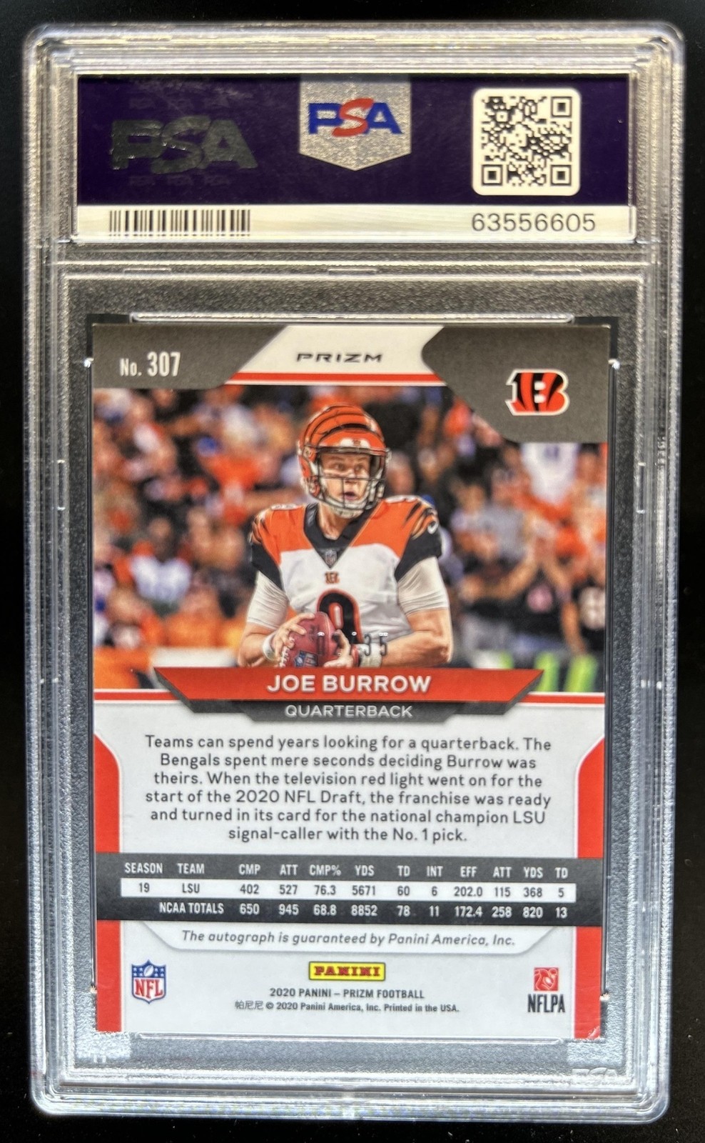 2020 Panini Prizm Joe Burrow Rookie Auto Red Shimmer RC #/35 Bengals PSA 8 view 2