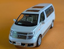 Kyosho 1/43 Nissan Elgrand 2nd generation E51 type 2002 Minicar