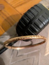 9ct Gold Hinged Bangle Foliate Decoration On One Side