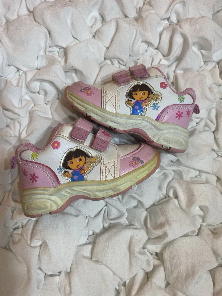Vintage Y2K Dora Sneakers Shoes Toddler Size 4c - Image 2 of 4