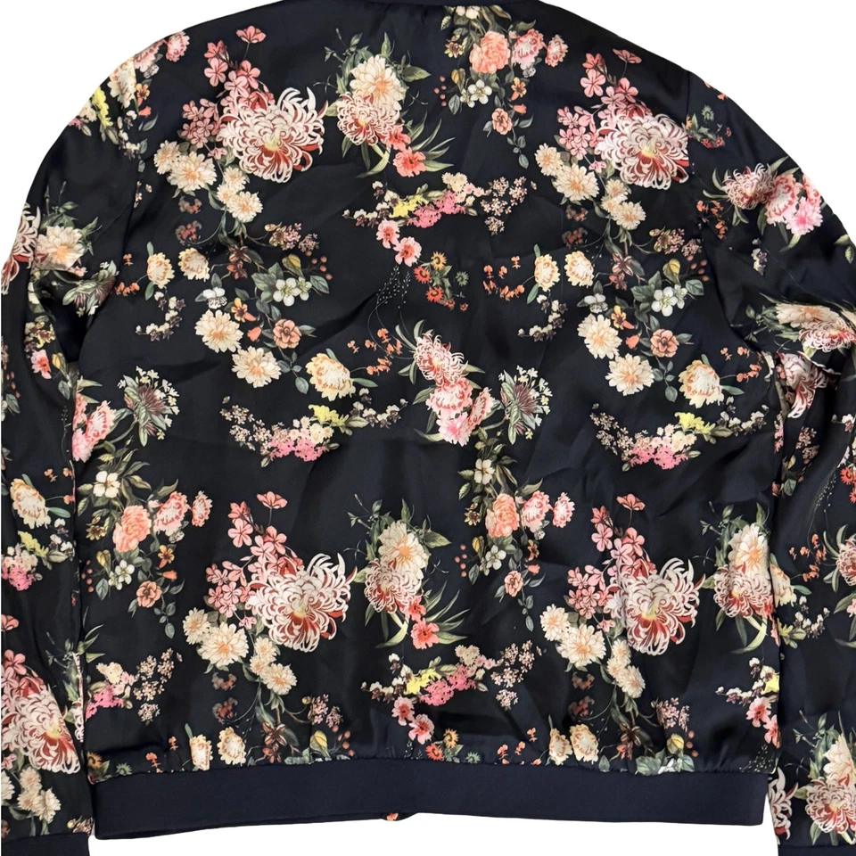 Chaqueta Bomber Floral Saks Fifth Avenue Para Mujer Mediana Azul Marino Rosa Flores Hada Foto 3 de 4