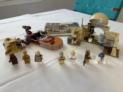 2 Sets LEGO Star Wars: Obi-Wan's Hut 75270 & Luke Skywalker’s Landspeeder 75271