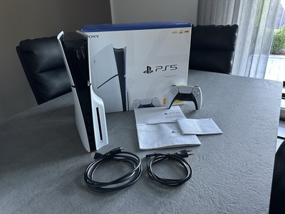 Sony PlayStation 5 Slim Disc Version 1 TB (PS5)