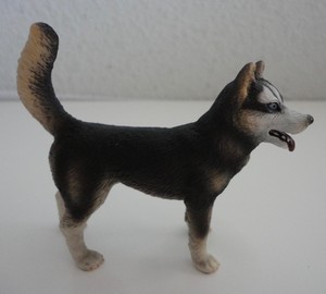 schleich husky