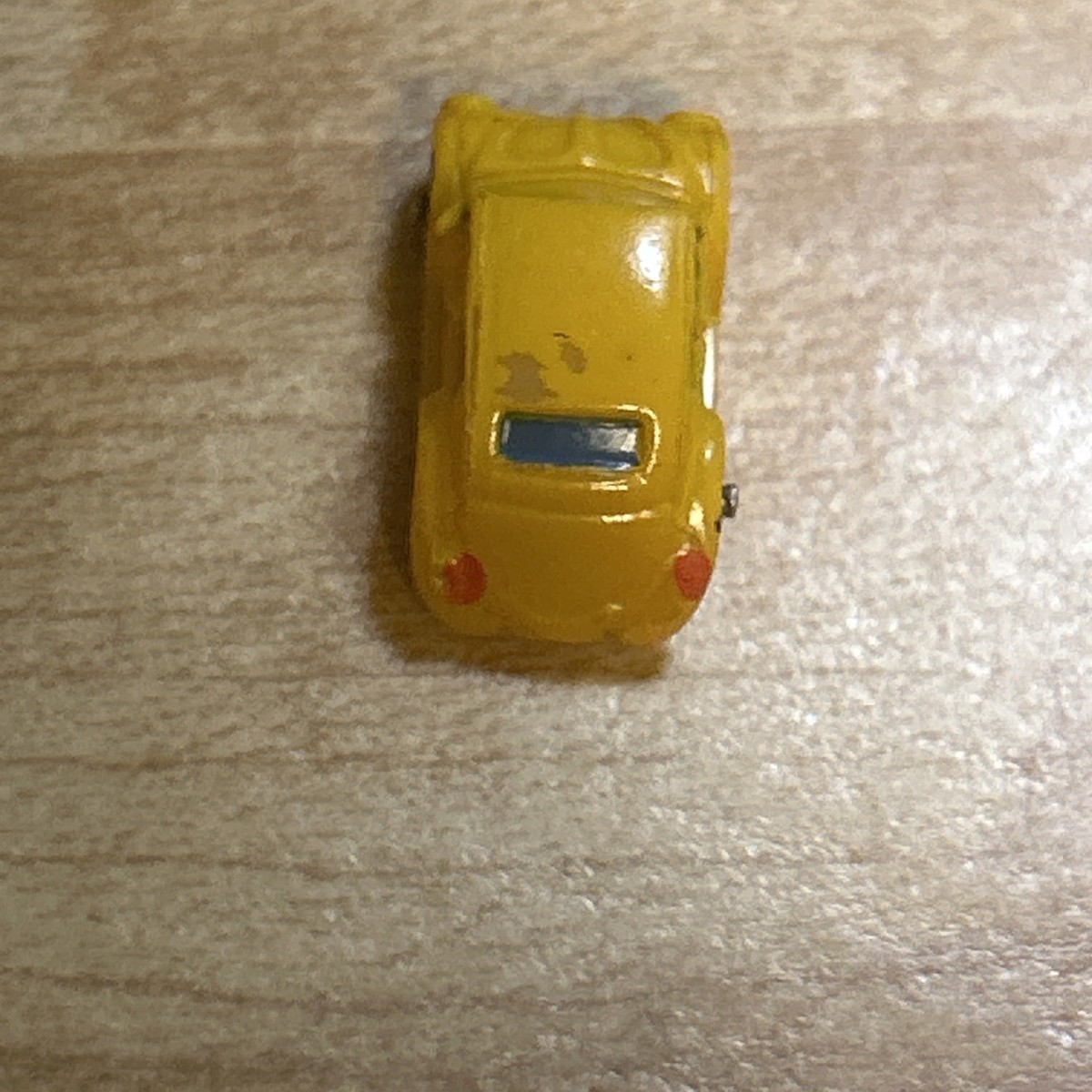 Micro Machines Insiders Micro Minis Volkswagen VW Beetle Yellow
