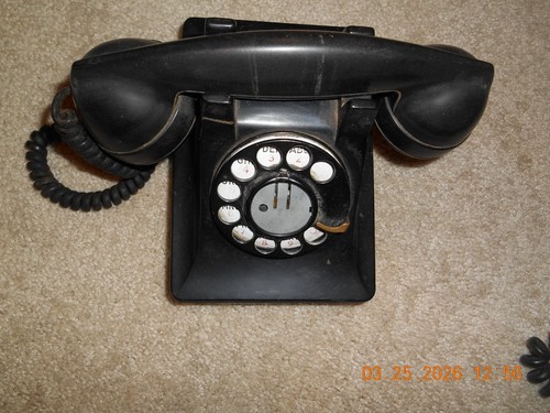 Lotto di 5 telefoni elettrici western vintage - la maggior parte ha cavi - Foto 2 di 6