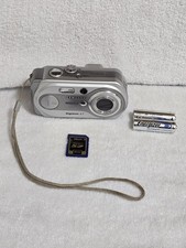 Samsung Digimax A7 7MP Digital Camera Bundle Silver Tested