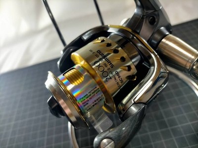 Shimano 04 Stella 2000 Spinning Reel Made In Japan Smooth