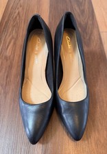 Clarks Cushion Plus Black Heels size 7.5