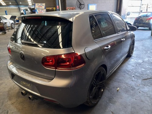 VOLKSWAGEN GOLF RIGHT DOOR MIRROR GEN 6, HATCH, MANUAL FOLD, 10/08-03/13 - Picture 6 of 12