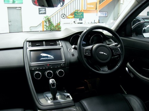 2018 Jaguar E-Pace P250 S 2L Turbo Petrol - Picture 16 of 24