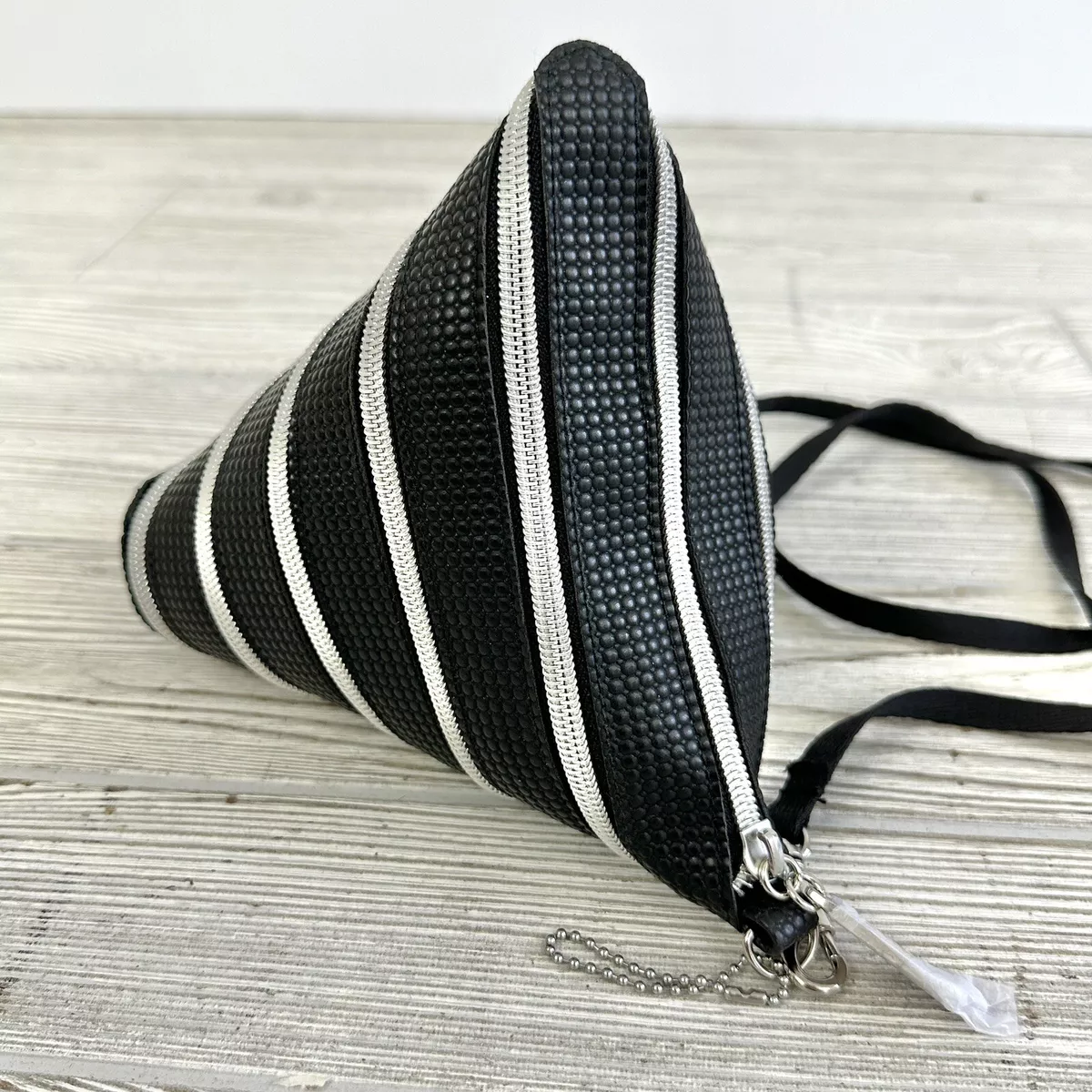 Urban sales oxide crossbody