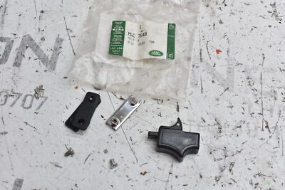 Land Rover Defender Seitlich Hinten Schiebefenster MWC7648