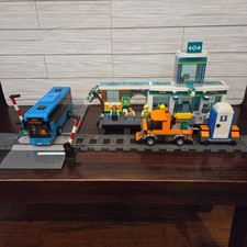 LEGO 60335 Train Station Set Parts List