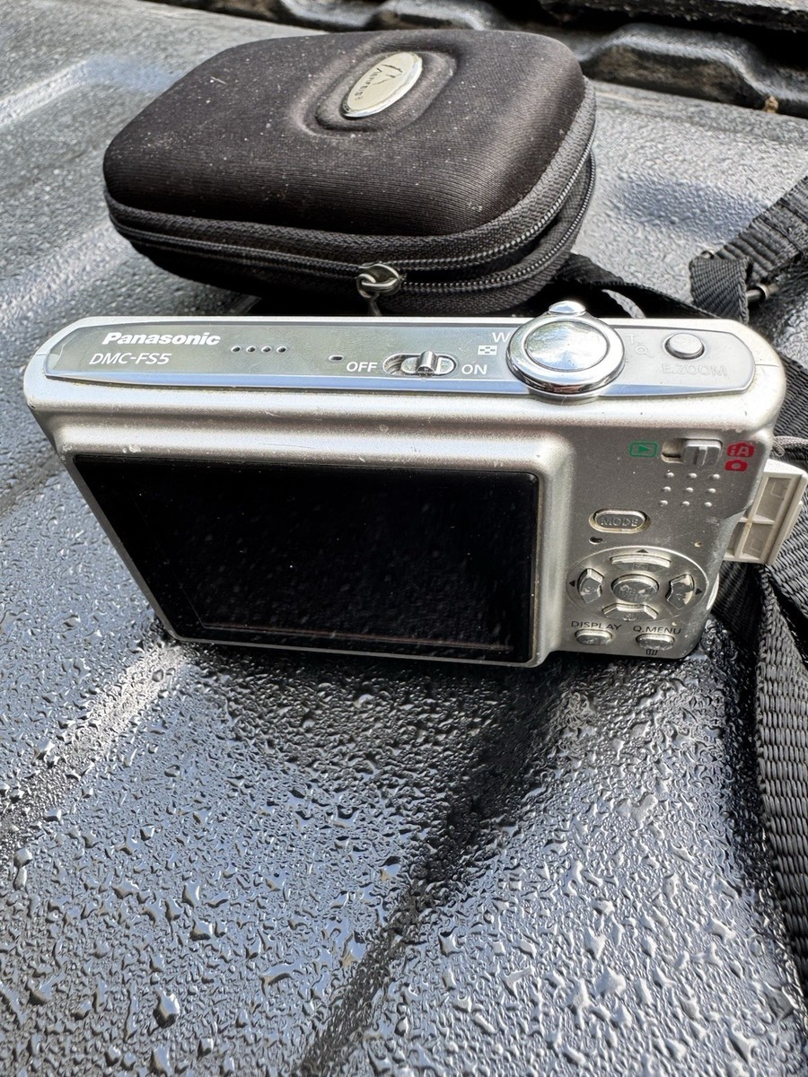 Panasonic Lumix [DMC-FS5] 10MP Compact Digital Camera Silver w