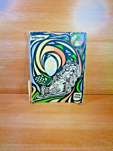 Vittorie Maserati 1926 - 1954 soft back illustrated book Italian text 188 pages